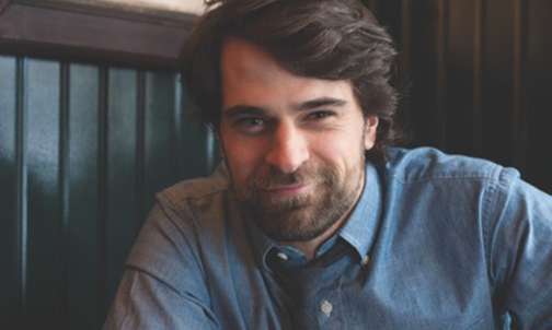 Huckelbridge ’01 Explores the History of Beer in America