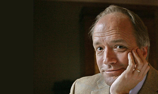Playwright and Filmmaker Douglas McGrath ’80 Dies at 64 