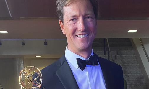 Producer Jeff Ingold ’90 Guides ‘Ted Lasso’ From Behind the Scenes