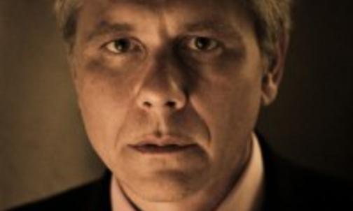 Kirn ’83 Writes About Being Duped By a Con Man