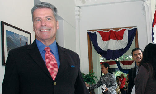 Alumni Profile: Cameron Hume '68, boosting U.S.-Islamic ties