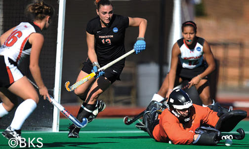 Field hockey challenges Maryland