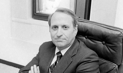 Lives: Herbert Schlosser ’49 