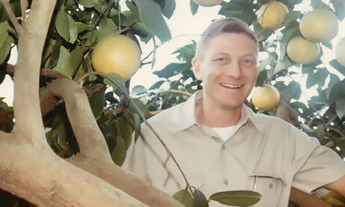 Lives: Richard Shallberg ’54 