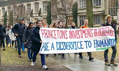 New Call for Fossil-Fuel Divestment