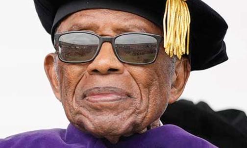Five People Receive Honorary Degrees in 2022