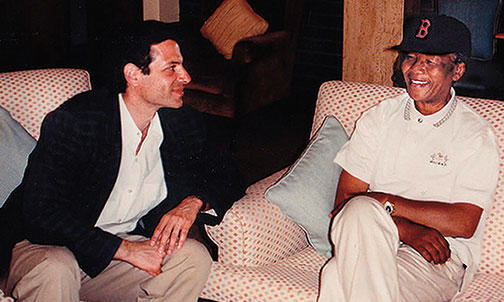Q&A: Richard Stengel ’77 on Nelson Mandela