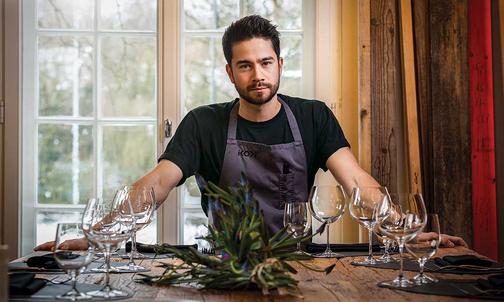 Chef Jeremy Chan ’10 Creates Cuisine Like Poetry
