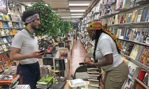 Alumni Start Movement to Lift Up Black-Owned Bookstores 