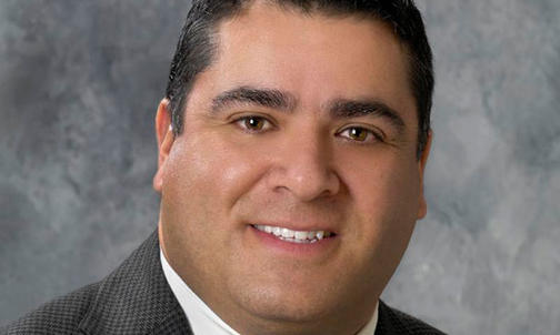 Luis Javier Castro ’88 Helps a Community Health Center to Grow and Serve