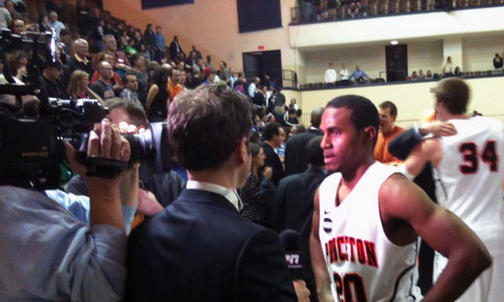 Davis '12 hits winning shot, sends Princeton to NCAA Tournament