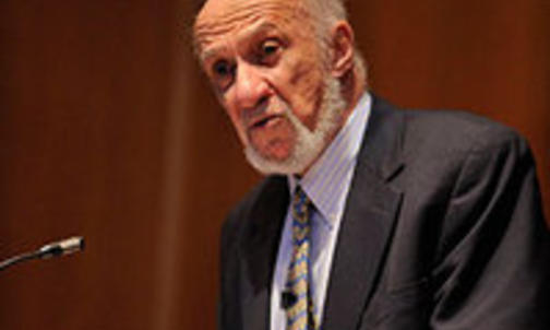 Falk Discusses Palestinian Tactics in Campus Lecture