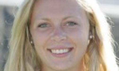 Quick Takes: Women’s Tennis Clinches Title Share; McMunn ’15 Sets Record; Men’s Lacrosse Wins Big