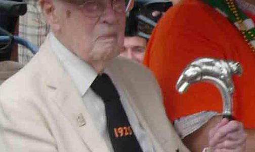 Warnock '25, Princeton's oldest alumnus, dies at 107