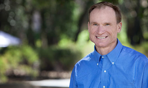 Paul Oyer *96 Goes Behind the Wheel to Study the Gig Economy