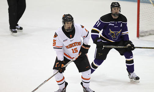 Men’s Hockey: Signs of Improvement