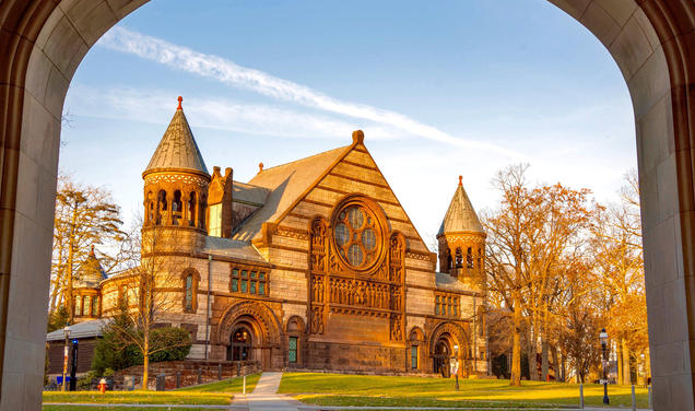 Brooke Shields ’87 Has Message for Women at Princeton Appearance