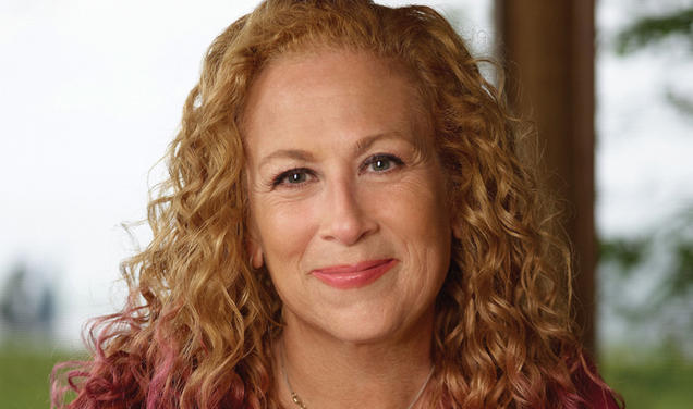 On Shakespeare, Jodi Picoult ’87 Just Doesn’t Buy It