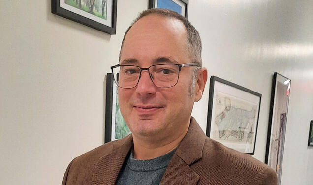Peter Moskos ’94 Writes About NYC Policing and Reduced Crime Rates in New Book