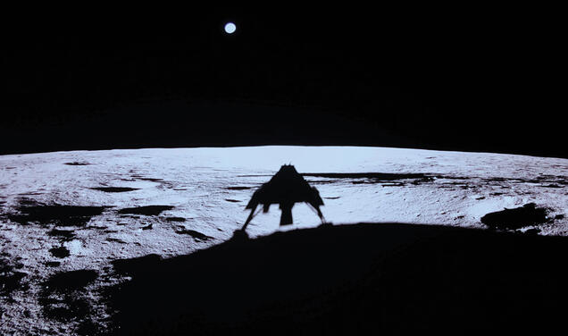 Princeton Aerospace Alumni Stick a Lunar Landing on First Attempt