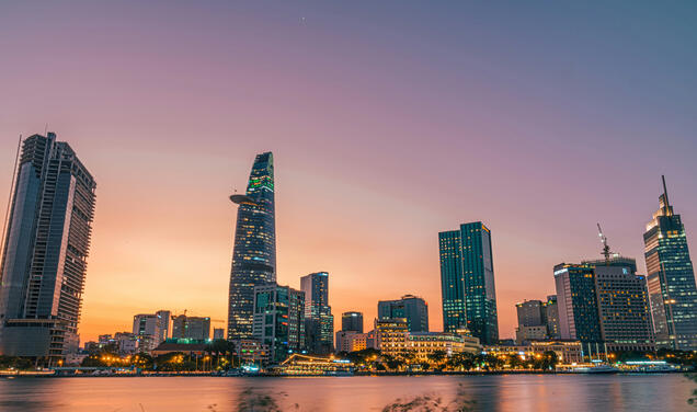 Darren Joe ’02 Pairs Saigon’s Hidden Alleyway Gems With Tourist Spots