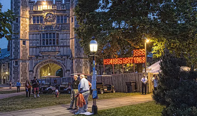 Reunions 2016: PAW’s Reader-Photo Contest