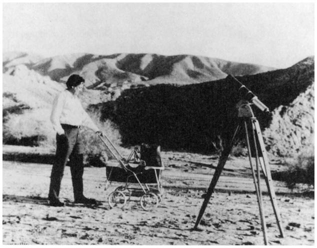 Feynman *42 relaxes on a trip to the desert in the 1960s.