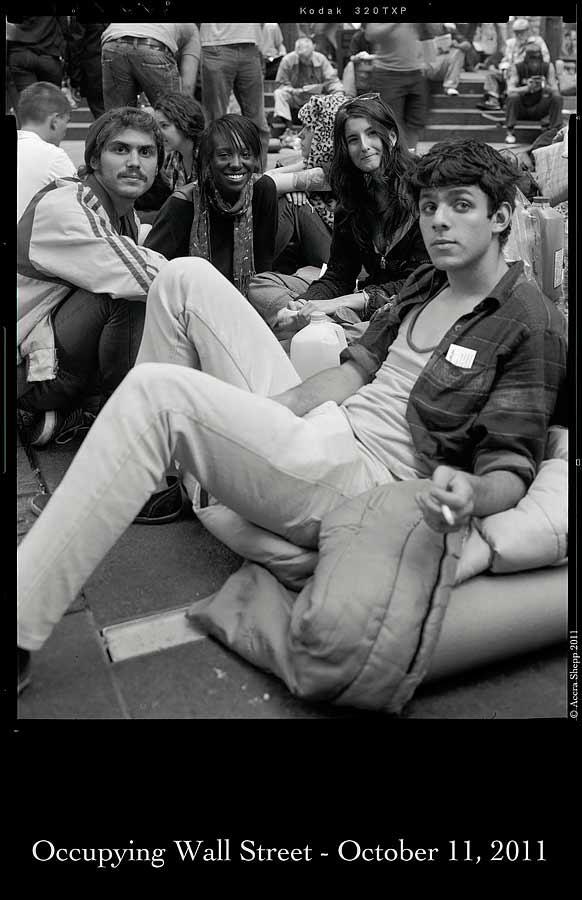 Students from the New College of Florida, including Adham Affi in foreground. (Photos © Accra Shepp '84) 