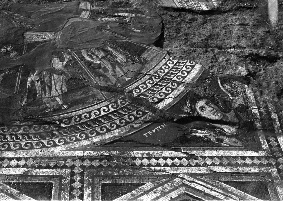 Mosaics in Antoich featured skillful artistry and elaborate geometric patterns, providing a glimpse of Roman art from the period.