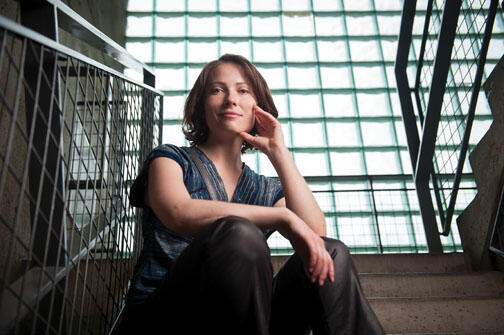 Caroline James ’05 started a petition to convince the Pritzker Prize judges to recognize architect Denise Scott Brown.