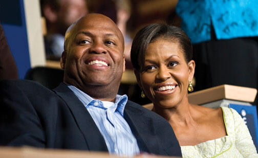Craig Robinson ’83 and Obama at the Democratic National Convention in August 2008.