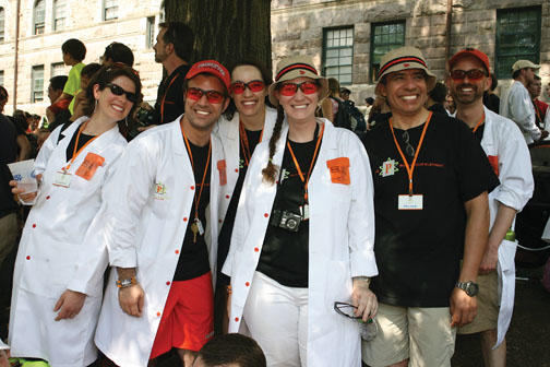 The Class of 1996 is in its element: from left, Susannah Hobbs Howe, Paulo Oliveira, Jasmine Ball, Roni Ruf, Hector Armstrong, and Adam Breon.
