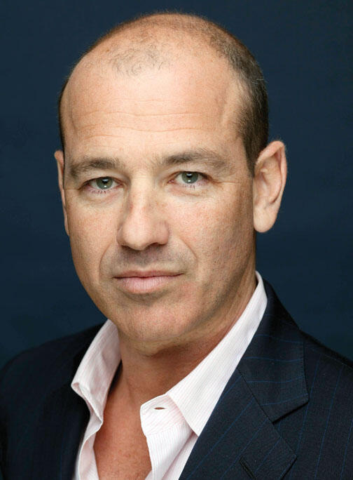 LIVE.RR_Gordon.jpg Howard Gordon ’84, a writer and executive producer of the TV show “24”, has published his first novel.