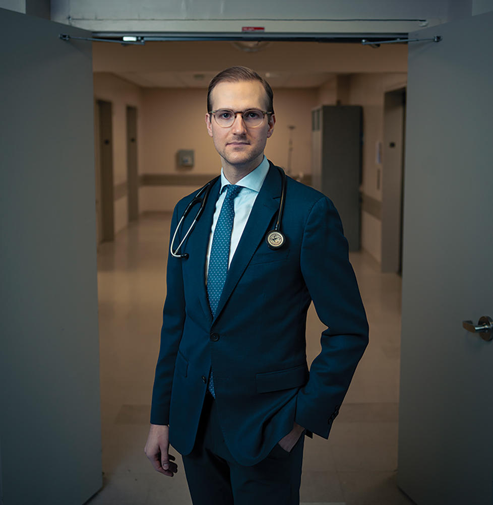 Eric Silberman ’13, an oncologist in New York, photographed at Mount Sinai Hospital.