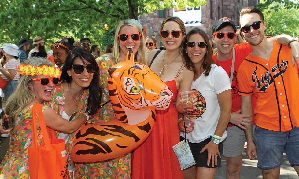 Ashley Muldoon Lavin ’02, Melissa Poulos ’02, Katie Collins Donohue ’02, Melisa Moehlman Melling ’02, Melissa Deland ’02, and Chris Henry ’02 with husband Dustin Flannery