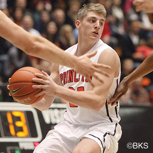 SPshortsNew.jpg Henry Caruso ’17