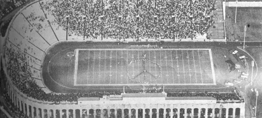 Photo of Yale/Princeton bands from 11/25/69 PAW