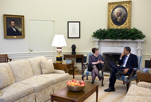 i-32ba9b1928959c030b693ad32066d461-kagan_obama.jpg