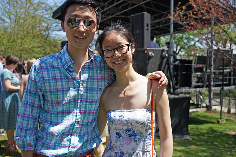 Tony Lu ’17 and Jin Yun Chow ’17